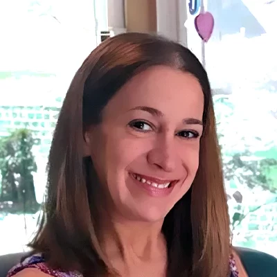 Dr. Tracy Laufer, DC, auto accident chiropractor in Pompano Beach FL